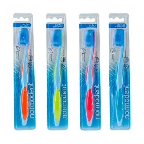 Cepillo dental dientes sensibles - normodent